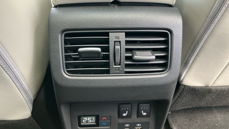 Nissan X-Trail 1.5 E-Power E-4orce 213 Tekna 5dr Auto Hybrid Station Wagon